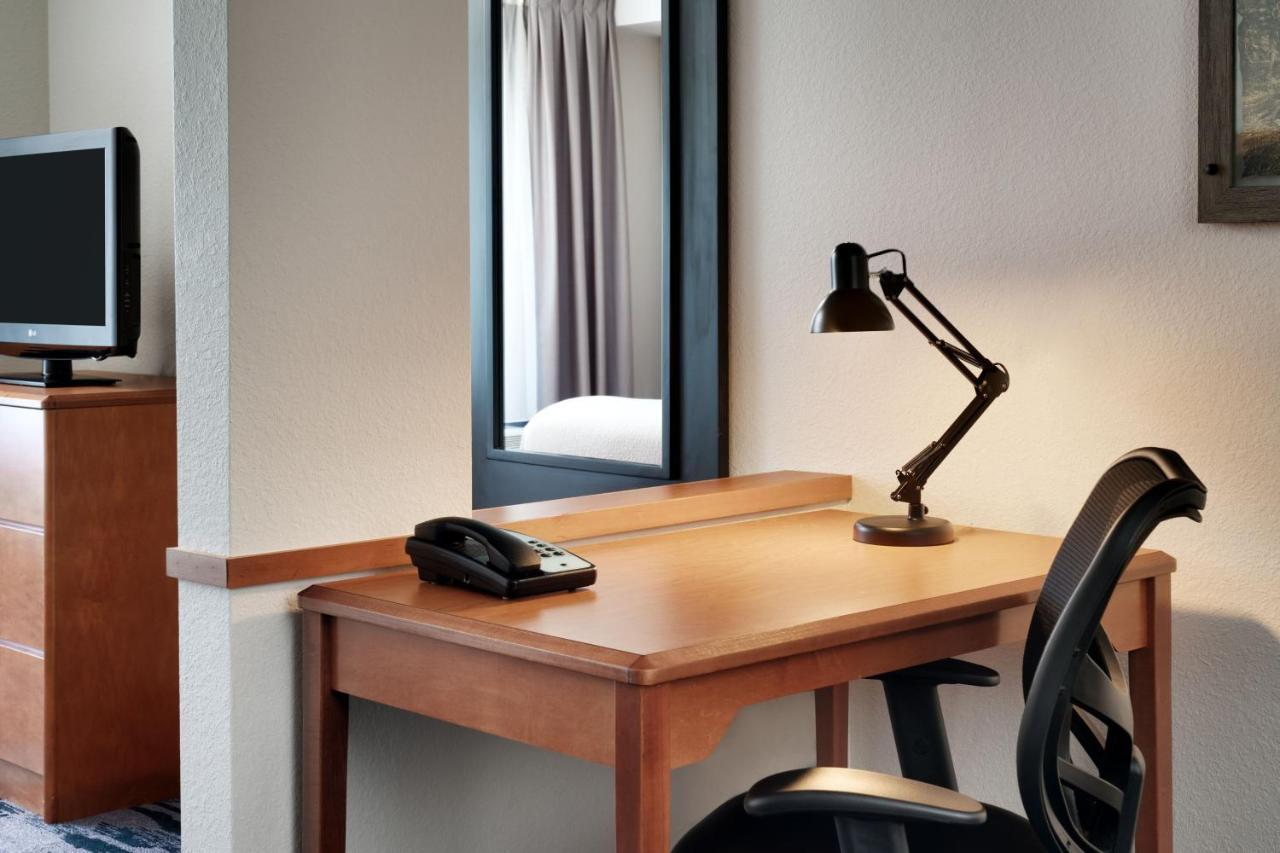 Fairfield Inn & Suites By Marriott Tallahassee Central Εξωτερικό φωτογραφία